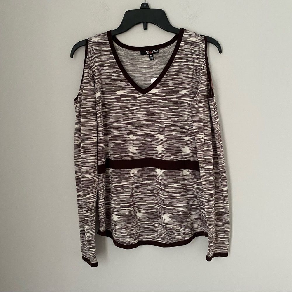 All At Once Women’s V Neck Long Sleeve Cut Out Shoulder Heather Brown Blouse M